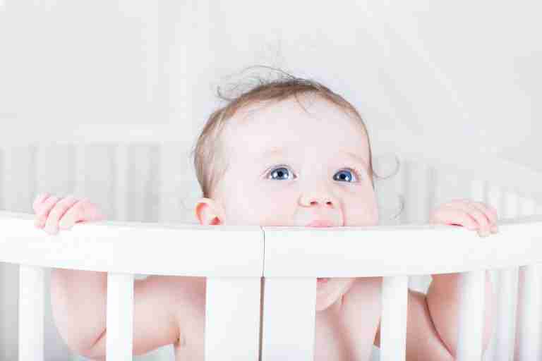Read more about the article When is it time to change from a cot to a bed?